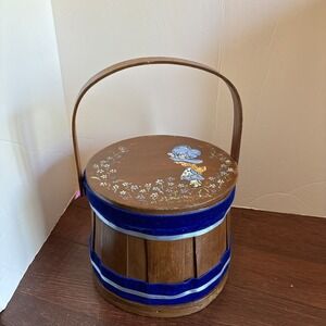 Wooden Basket Purse Basketville Putney VT Hand Painted‎ Lid Lined. Vintage 1970s